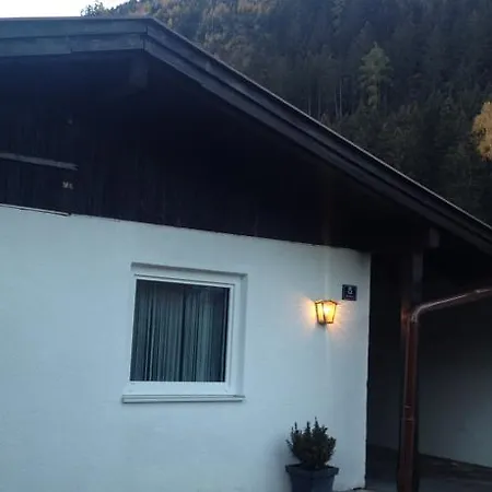 Stockl Apartment