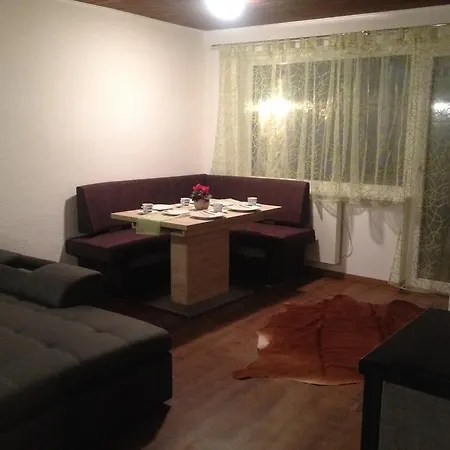 Stockl Apartment *